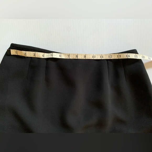 Kasper Size 8 Black Skirt with Earring Bonus - Picture 9 of 14